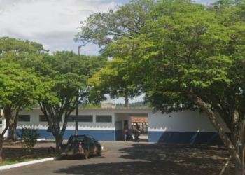 Coroa de Flores Cemitério Municipal de Tapiratiba
